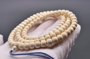 Mammoth Ivory Bead Bracelet — High Ice Grade Original Color